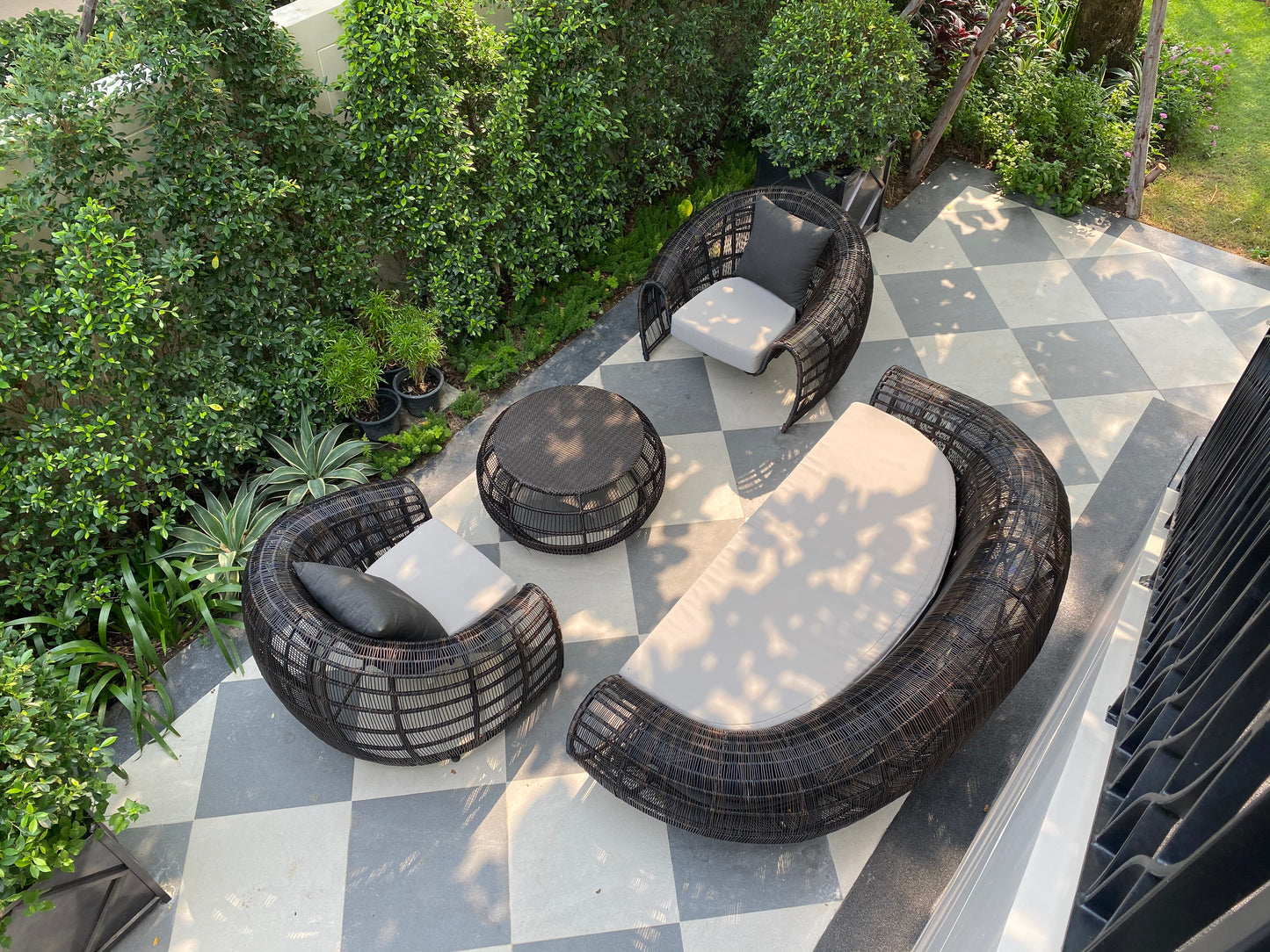 Outdoor Alleen Coffee Table