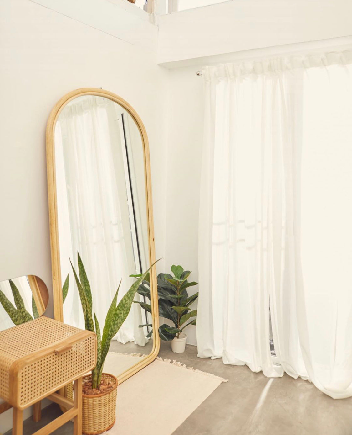 Urban Plain Rattan Mirror