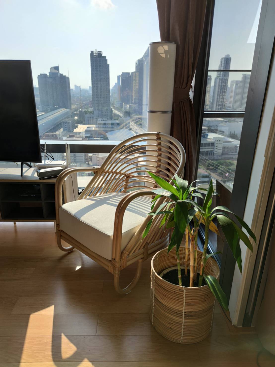 Villa Rattan Armchair