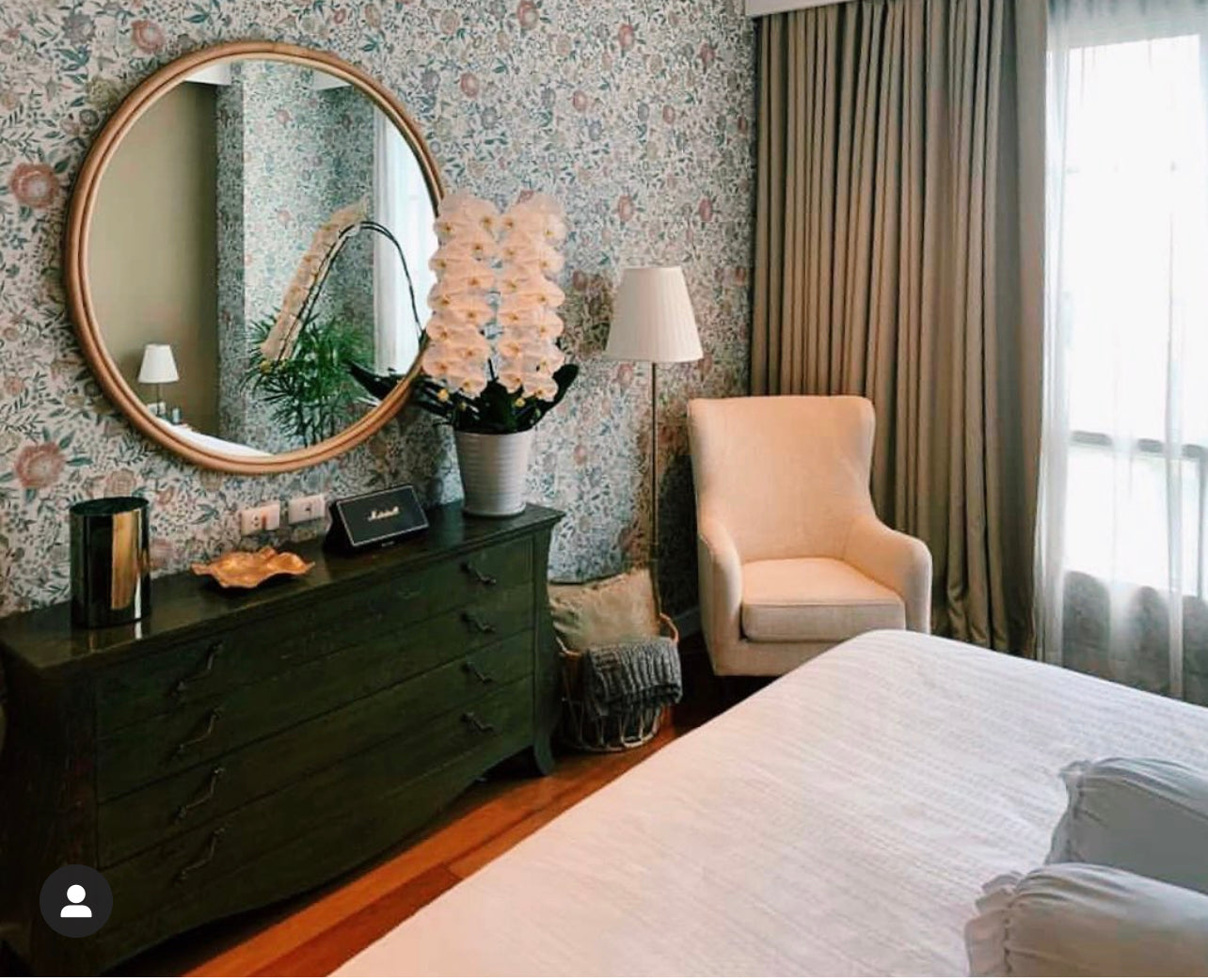 Round Rattan Mirror