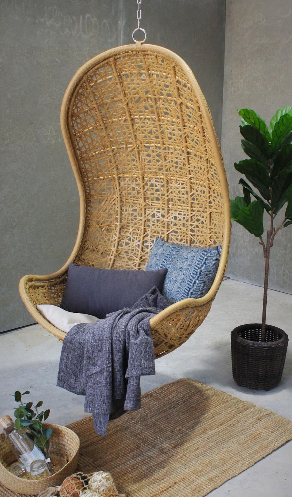 Outdoor Honey Hanging Chair