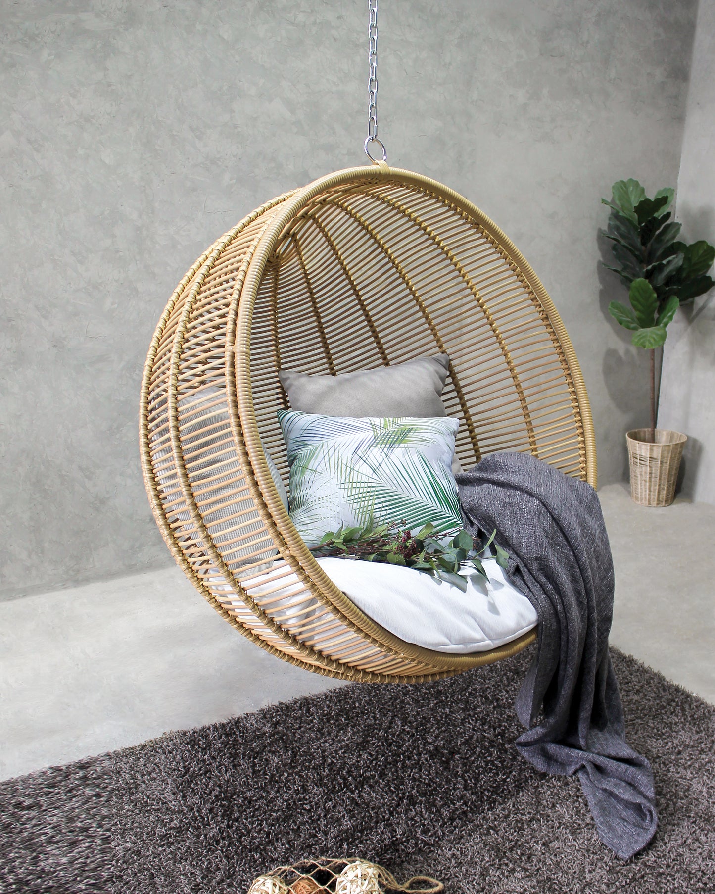 Outdoor The Moon Hanging Chair